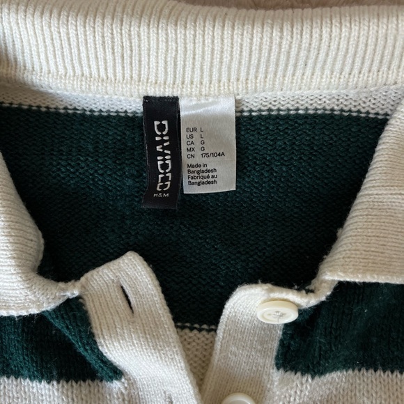 Vintage-Inspired Green and Cream Rugby Polo Shirt - Picture 3 of 3